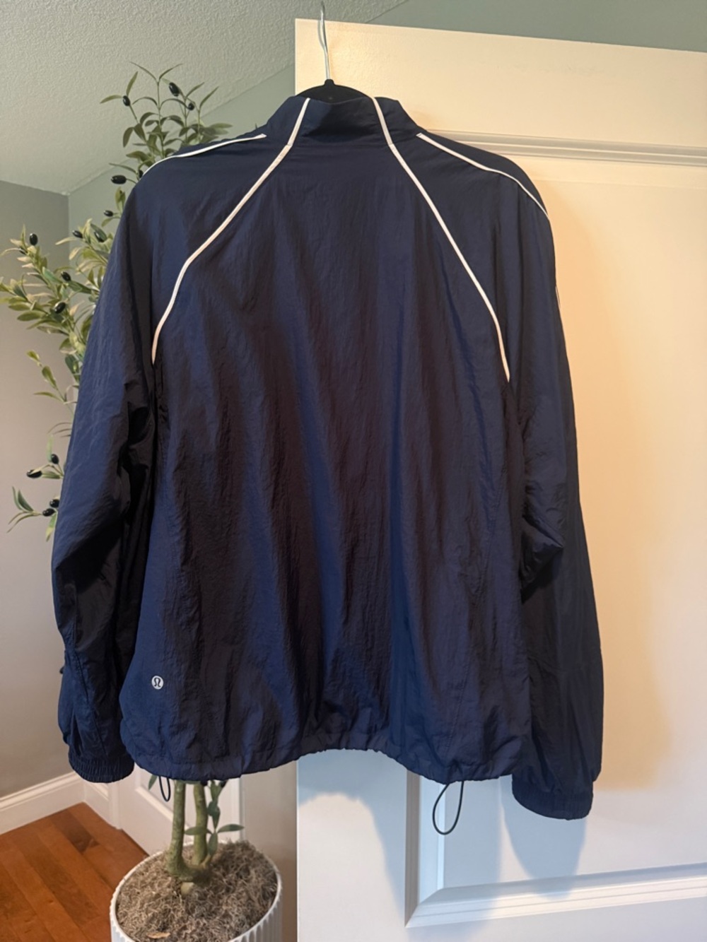 Lululemon License to Train Set - Picture 4 of 8